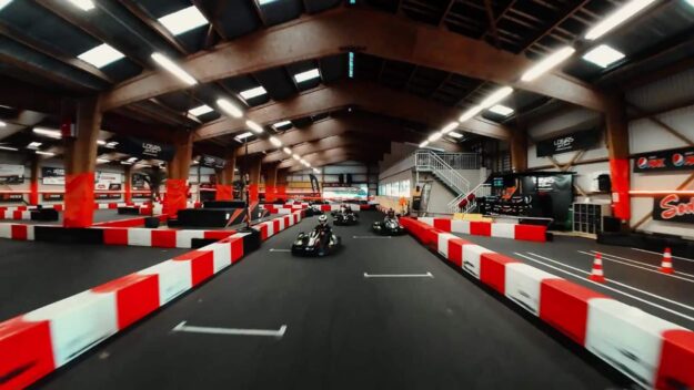 sortie en famille karting sortie en famille